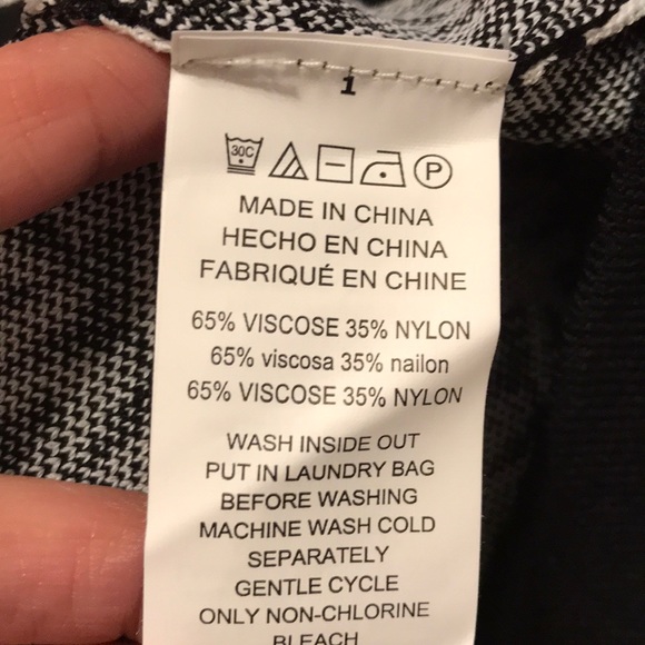 LAST CHANCE | MICHAEL KORS Signature Logo Sweater - Picture 7 of 7